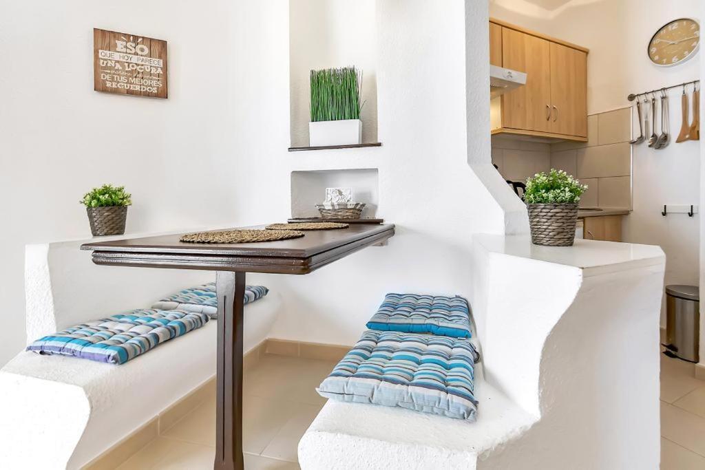 Sol Apartment With Amazing Seaview 阿德耶 外观 照片
