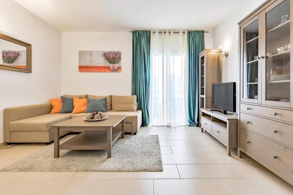 Sol Apartment With Amazing Seaview 阿德耶 外观 照片