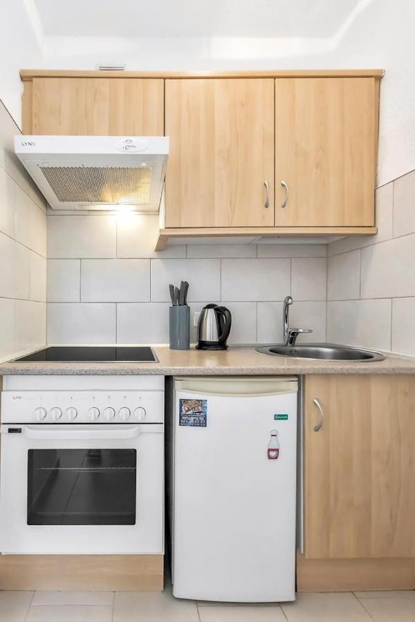 Sol Apartment With Amazing Seaview 阿德耶 外观 照片
